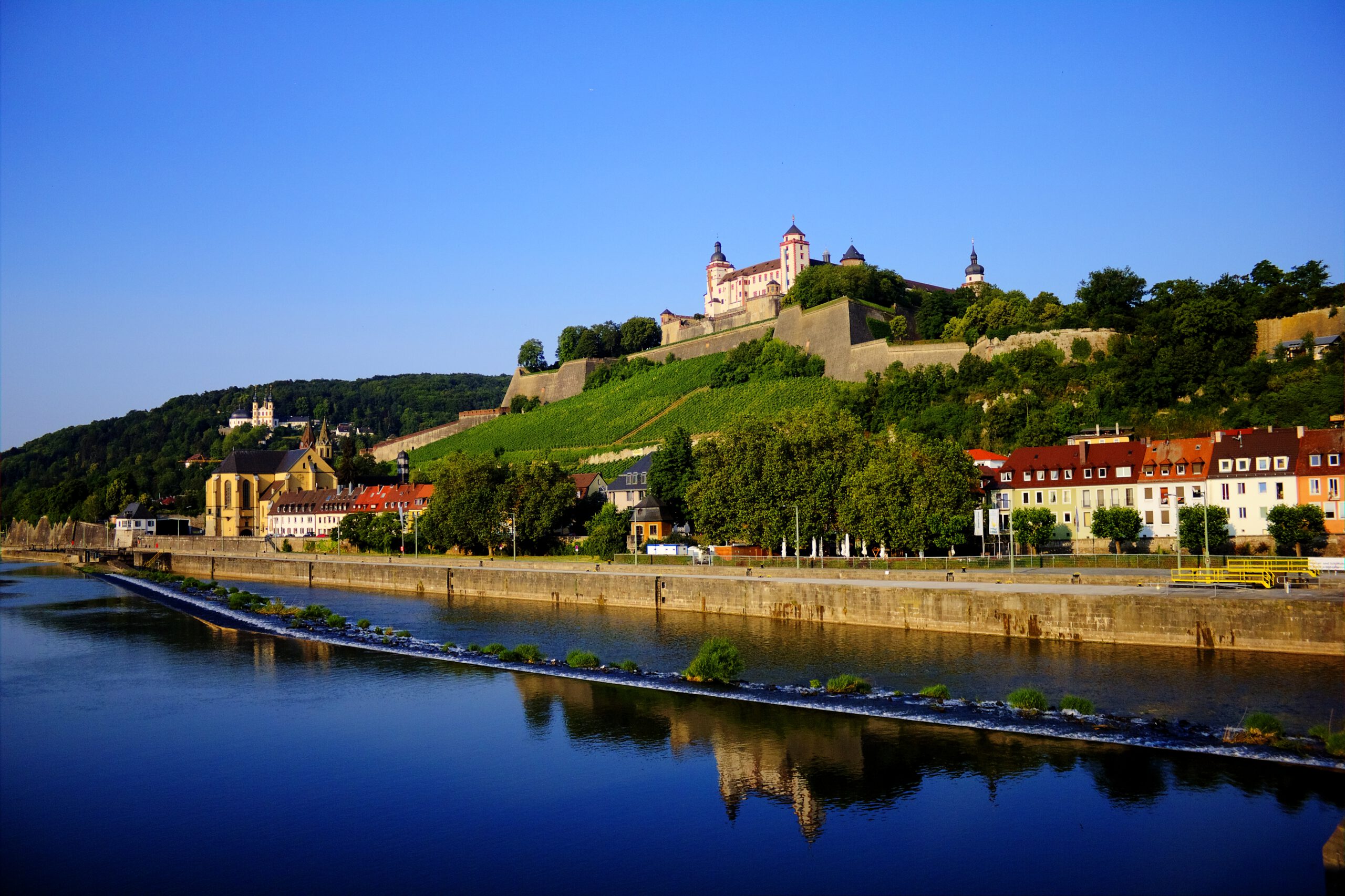 Hintergrund